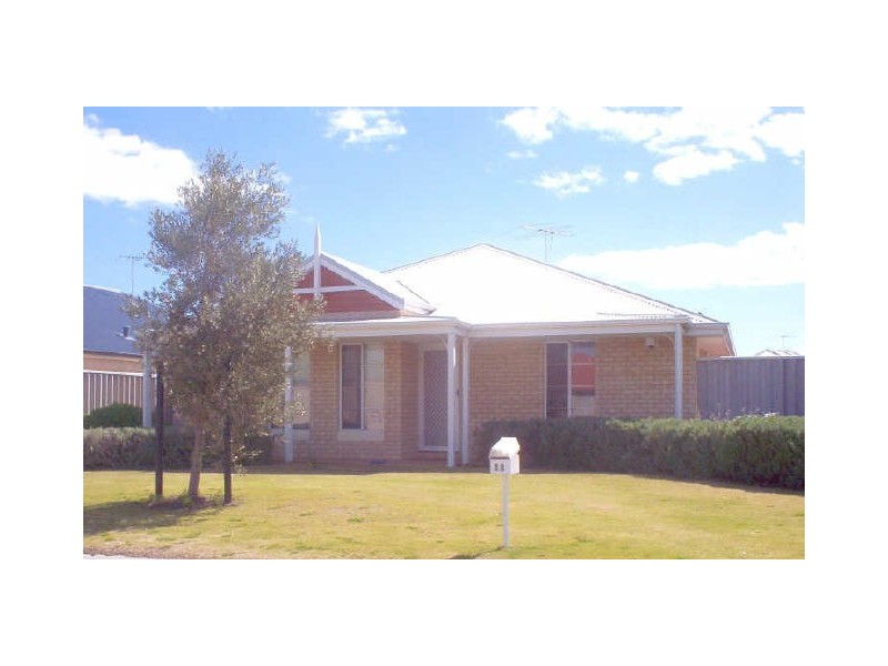 98 Fisher Street, Rockingham WA 6168