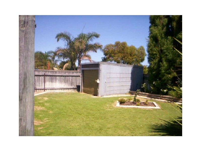 45 St Andrews Loop, Cooloongup WA 6168