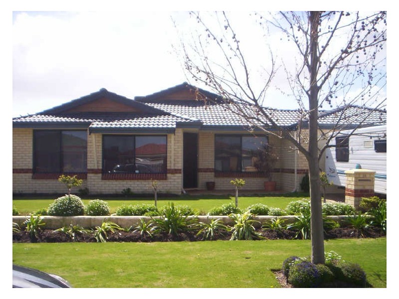 59 San Sebastian Boulevard, Port Kennedy WA 6172