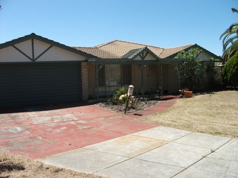 15 Maderia Place, Safety Bay WA 6169