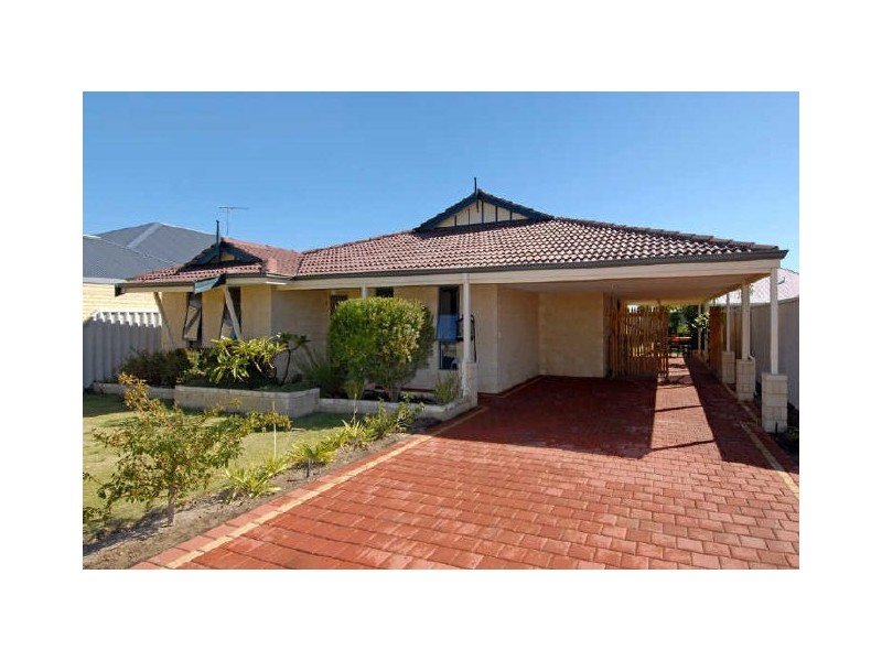 156 San Sebastian Boulevard, Port Kennedy WA 6172