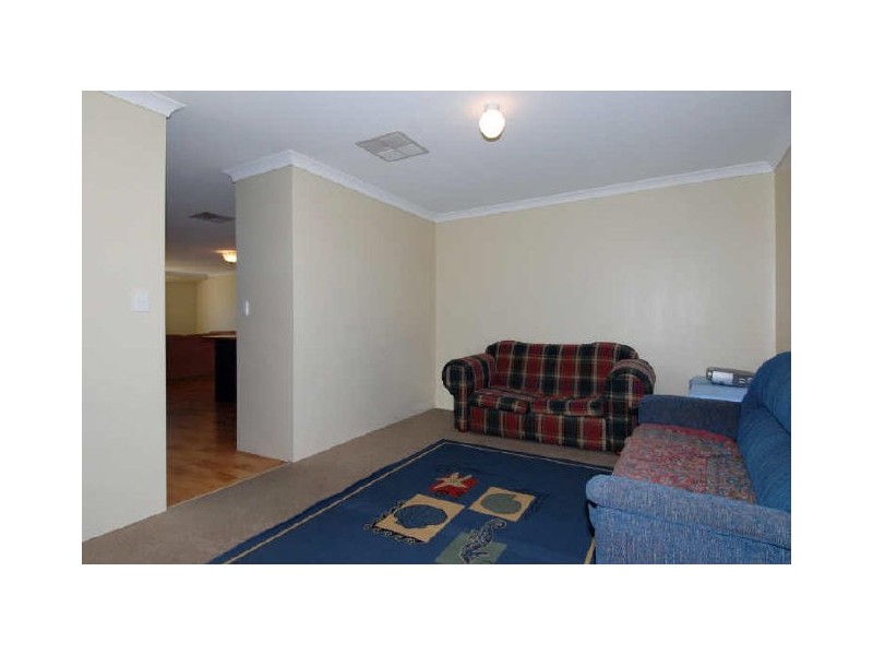 156 San Sebastian Boulevard, Port Kennedy WA 6172