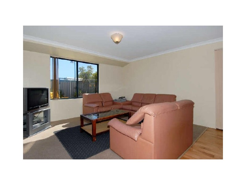 156 San Sebastian Boulevard, Port Kennedy WA 6172