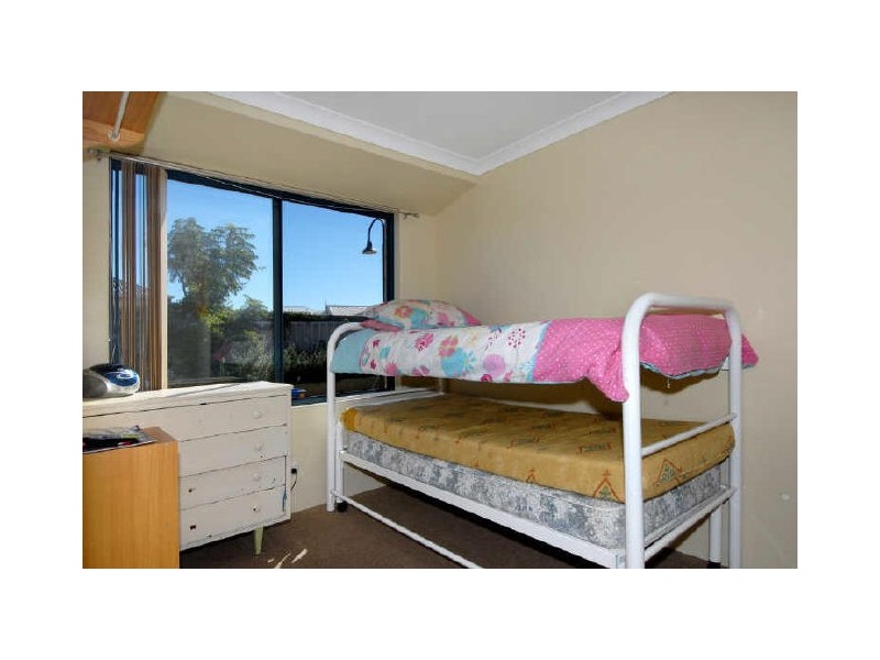 156 San Sebastian Boulevard, Port Kennedy WA 6172