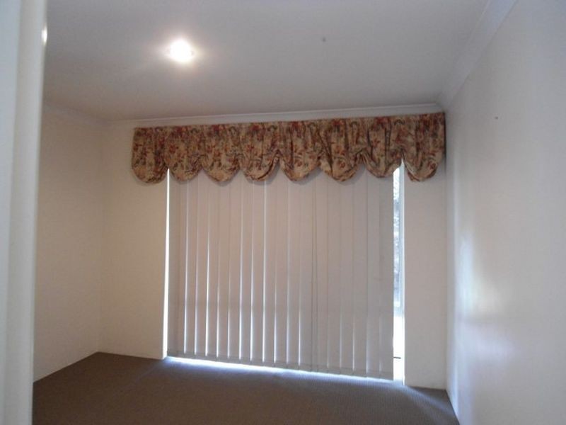 24 Grand Ocean Boulevard, Port Kennedy WA 6172