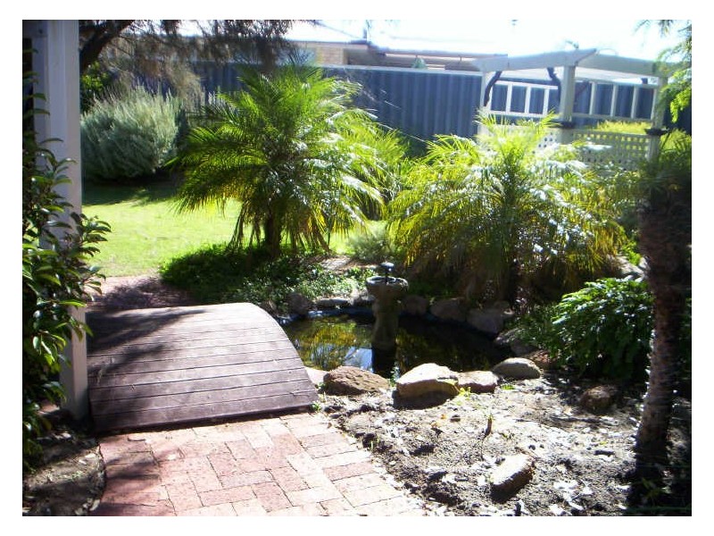 24 Grand Ocean Boulevarde, Port Kennedy WA 6172