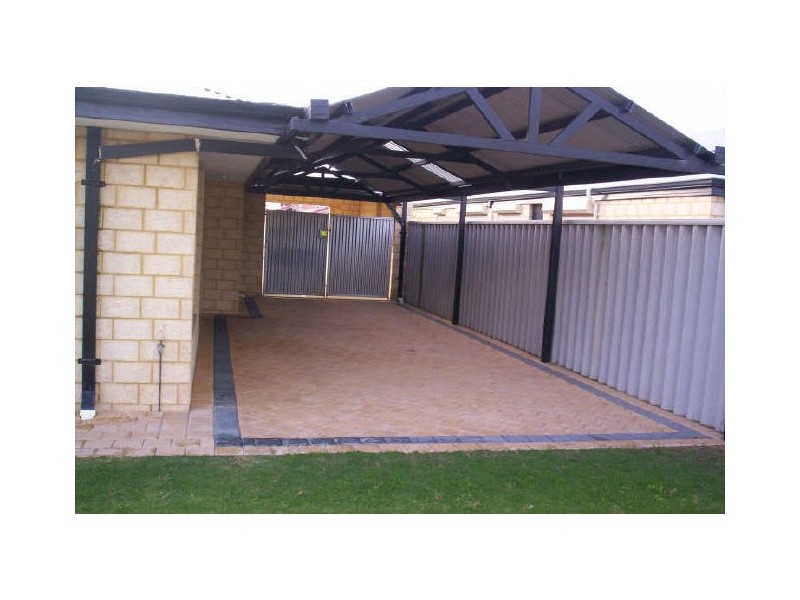 74 Fairview Drive, Waikiki WA 6169