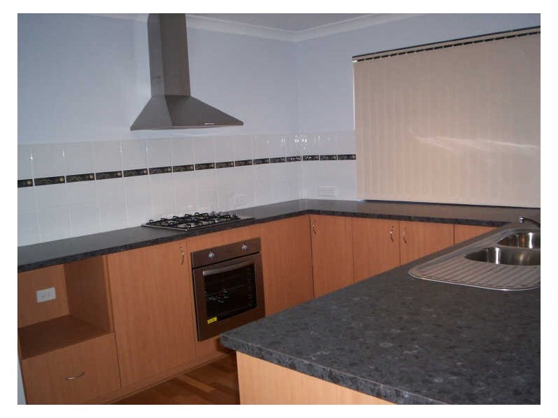 15 Whyalla Circle, Port Kennedy WA 6172