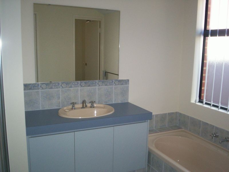 36 Belgravia Terrace, Rockingham WA 6168