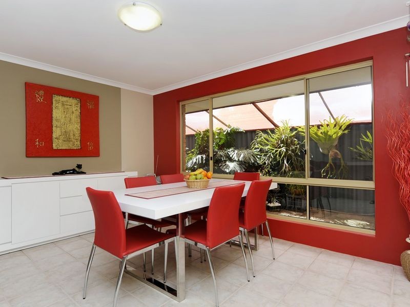 7 Meadow Court, Cooloongup WA 6168