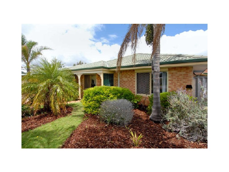 6 Fairway Close, Cooloongup WA 6168