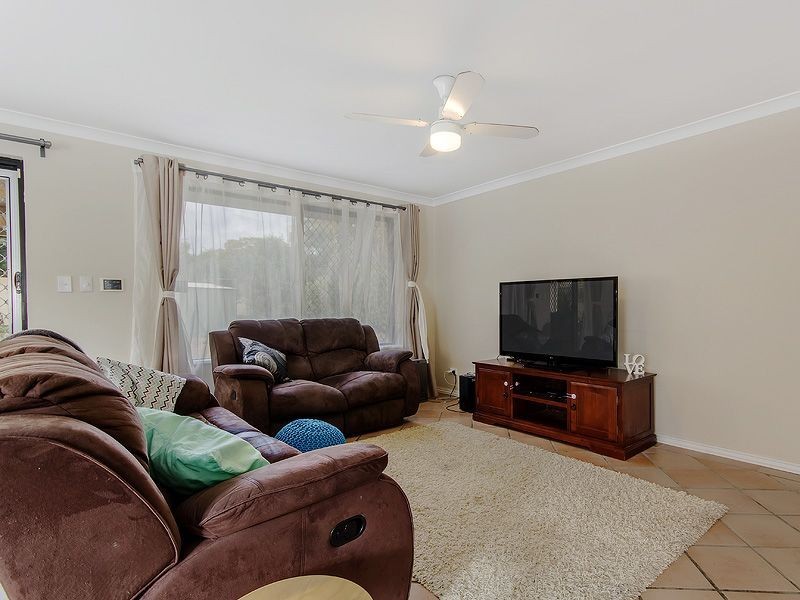 10 Hove Place, Warnbro WA 6169