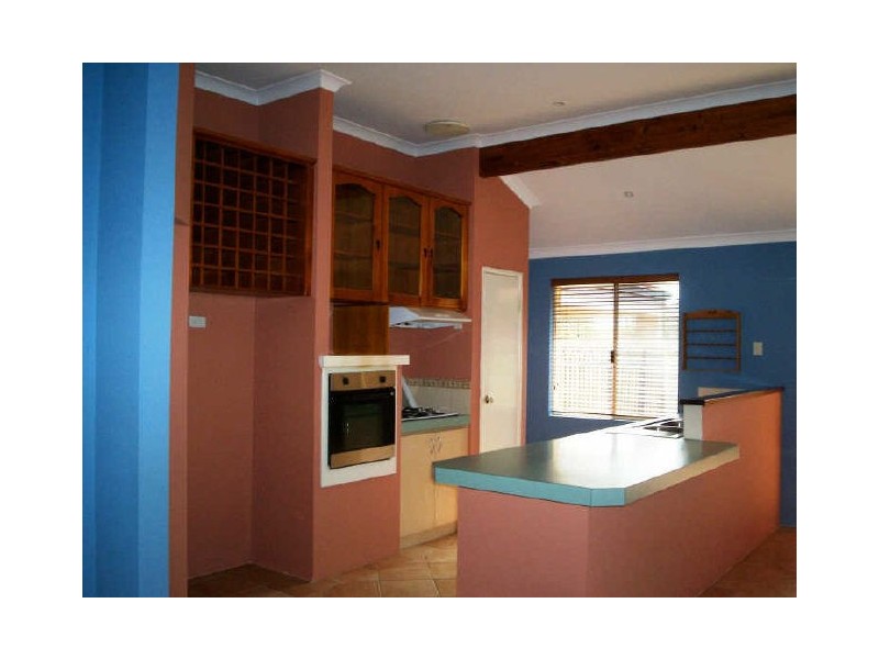 3 Taranto Walk, Secret Harbour WA 6173