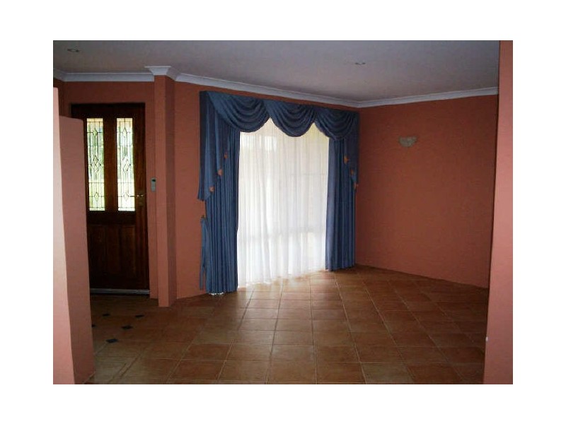 3 Taranto Walk, Secret Harbour WA 6173