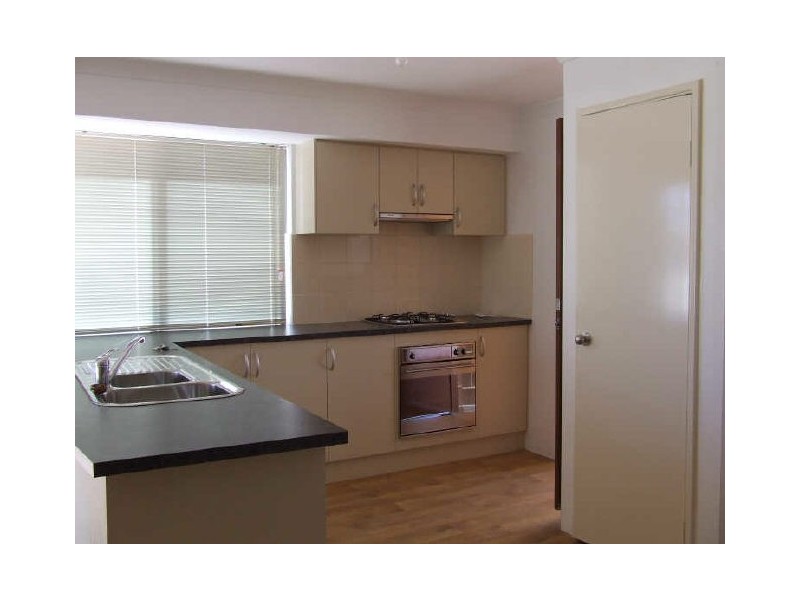 4 Club Place, Cooloongup WA 6168