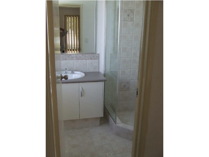 4 Club Place, Cooloongup WA 6168