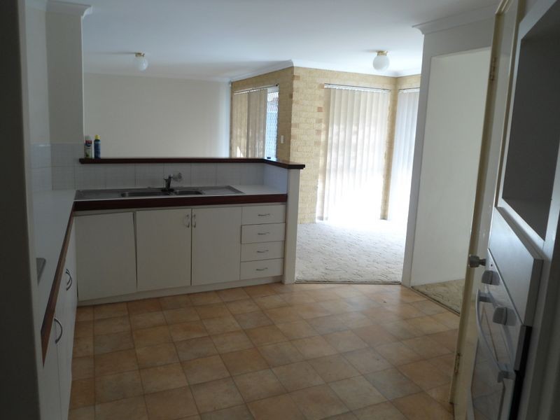 9 Bandera Close, Warnbro WA 6169