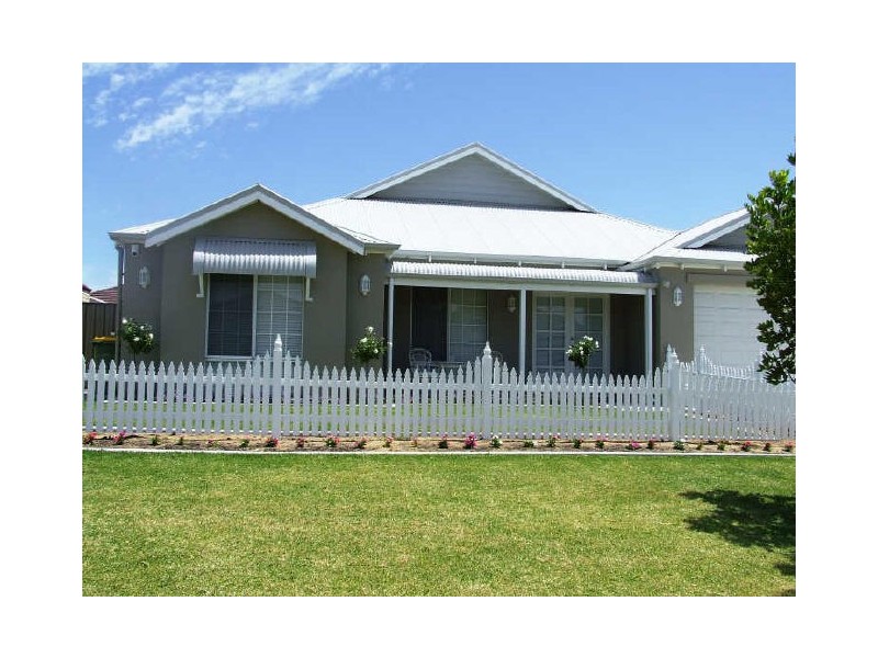 12 Curlewis Drive, Baldivis WA 6171