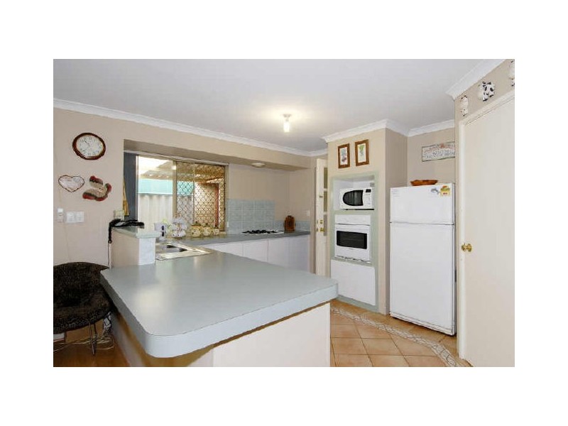 47 Mornington Boulevard, Waikiki WA 6169