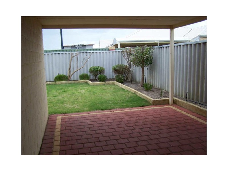 156 San Sebastian Boulevard, Port Kennedy WA 6172