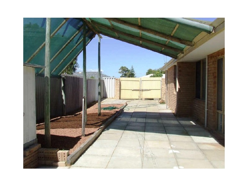 24 Welch Way, Warnbro WA 6169