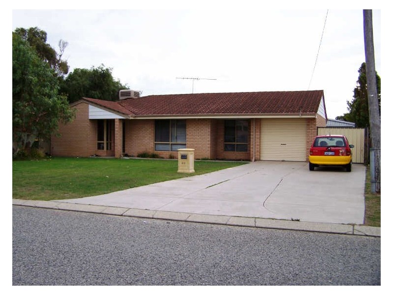 40 Stainer Avenue, Rockingham WA 6168