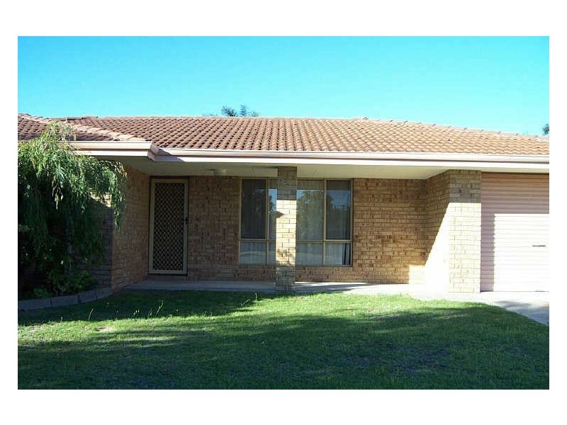 33 Tradewinds Drive, Safety Bay WA 6169