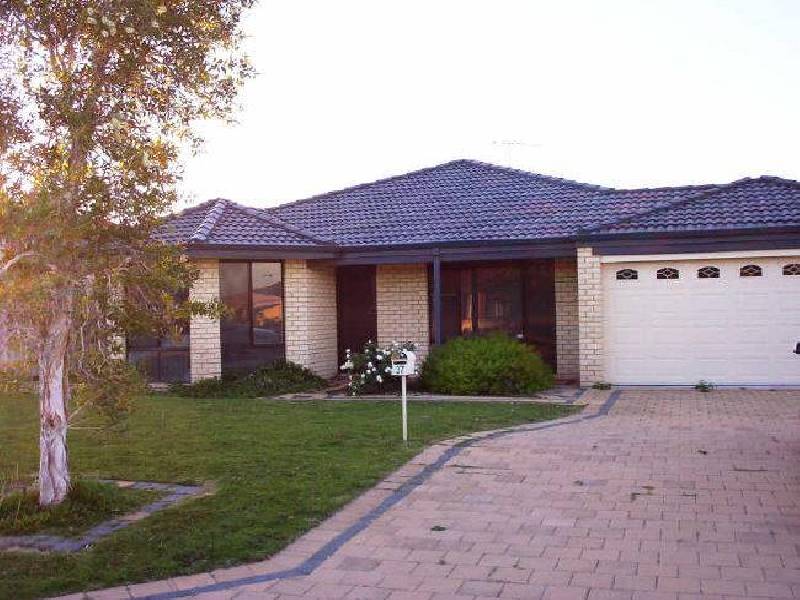 37 Montoro Drive, Port Kennedy WA 6172