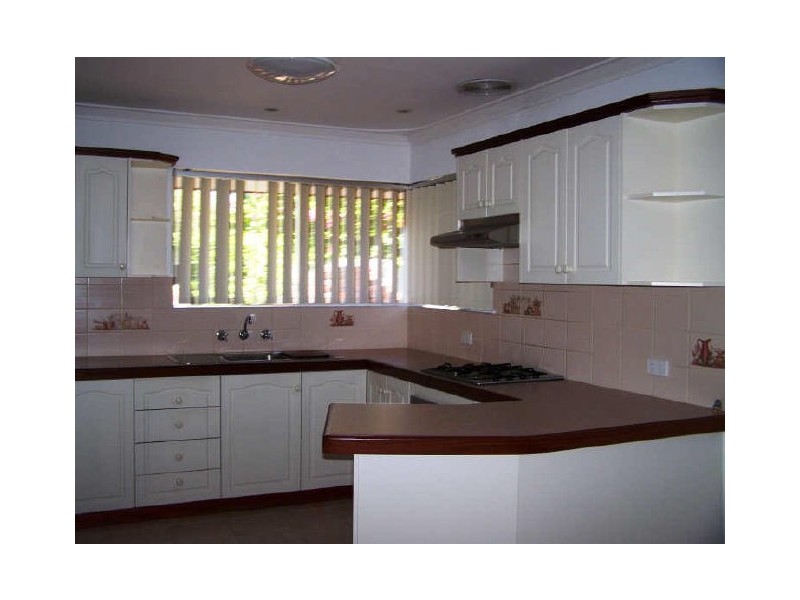 99 Unnaro Street, Hillman WA 6168