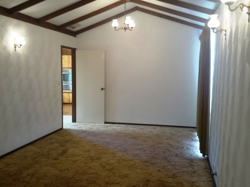 12 Quindalup Court, Hillman WA 6168