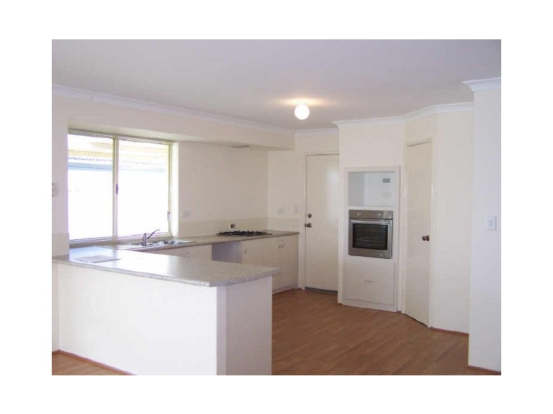 7 Langston Close, Port Kennedy WA 6172