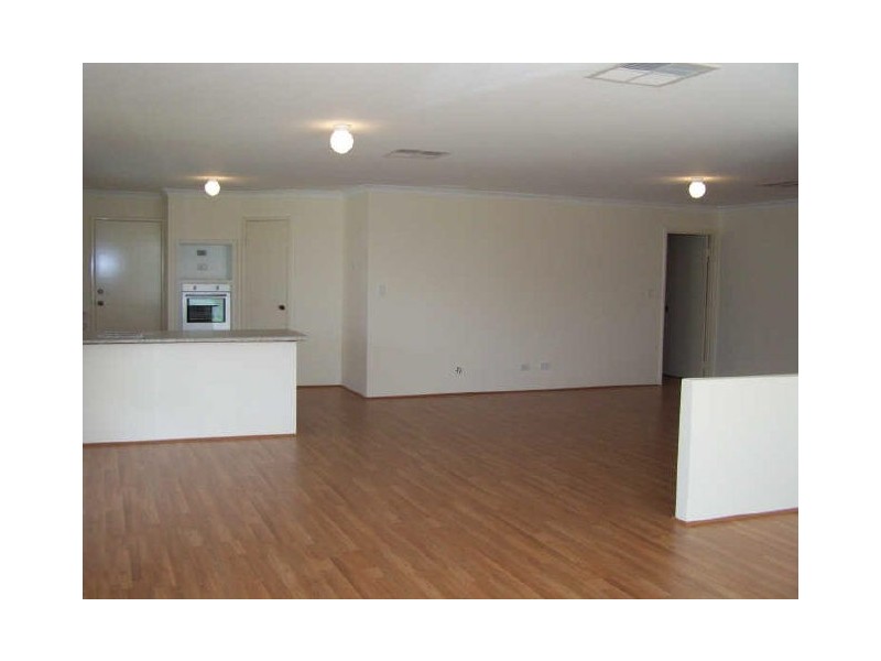 7 Langston Close, Port Kennedy WA 6172