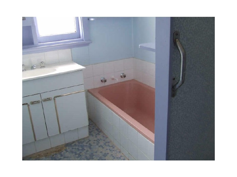 51 Lewington Street, Rockingham WA 6168