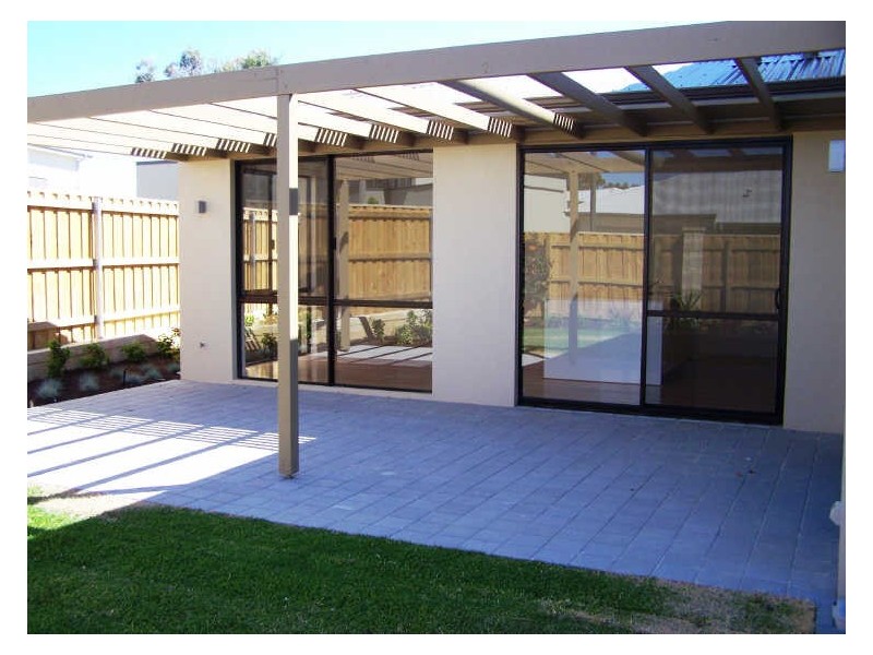 10 Malone Loop, Meadow Springs WA 6210