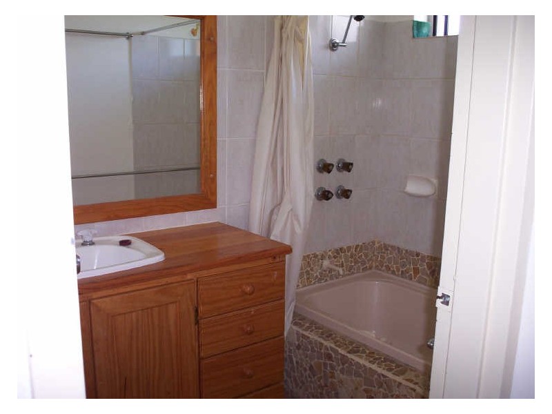 6 Holten Court, Cooloongup WA 6168