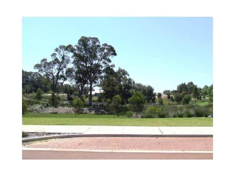 7 Tuomey Follows, Baldivis WA 6171