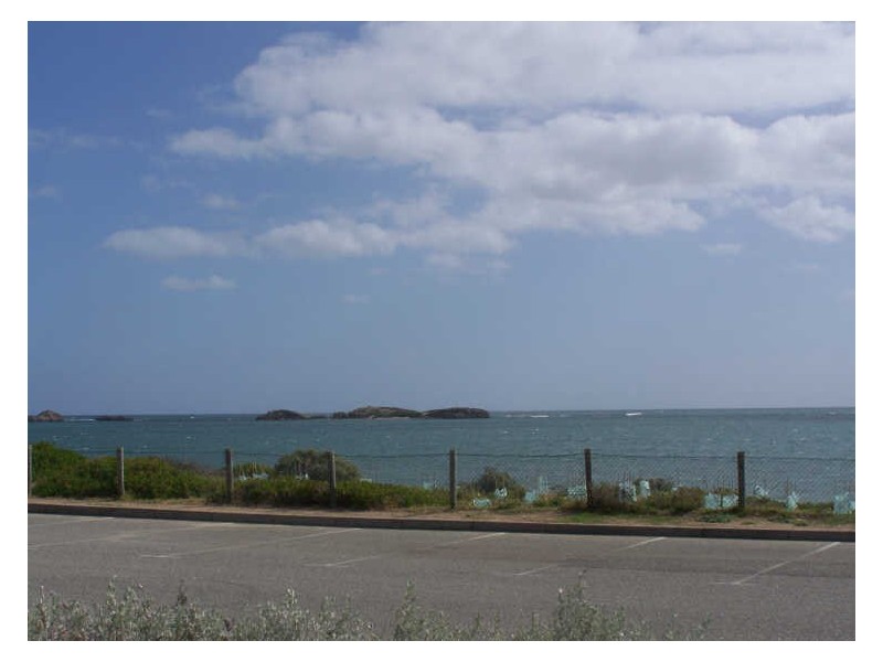 1/4-6 Gloucester Avenue, Shoalwater WA 6169