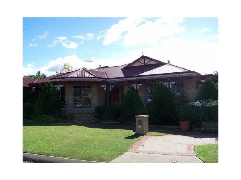 115 Huxtable Terrace, Baldivis WA 6171