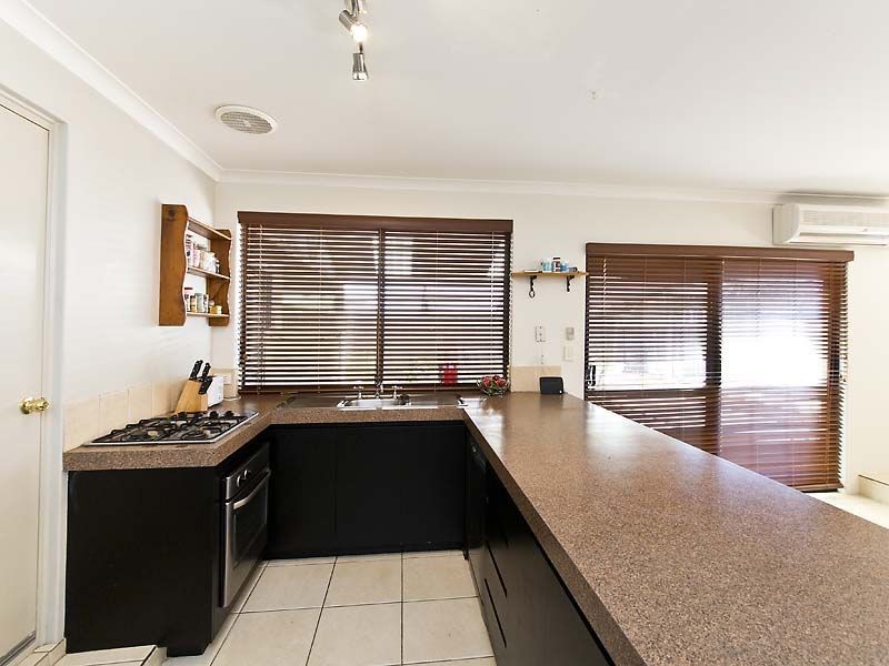 26 Brookeby Heights, Leda WA 6170