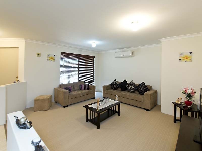26 Brookeby Heights, Leda WA 6170