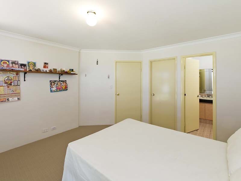 26 Brookeby Heights, Leda WA 6170