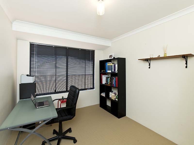 26 Brookeby Heights, Leda WA 6170