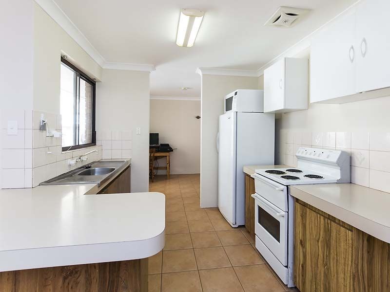 47 Brixham Way, Warnbro WA 6169