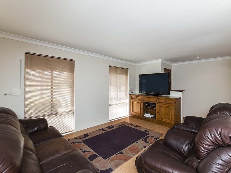 47 Brixham Way, Warnbro WA 6169