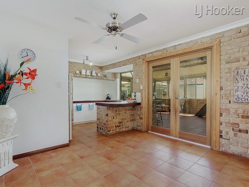 8 Rhyl Close, Warnbro WA 6169