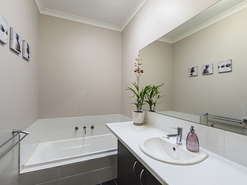 12 Angerton Mews, Baldivis WA 6171