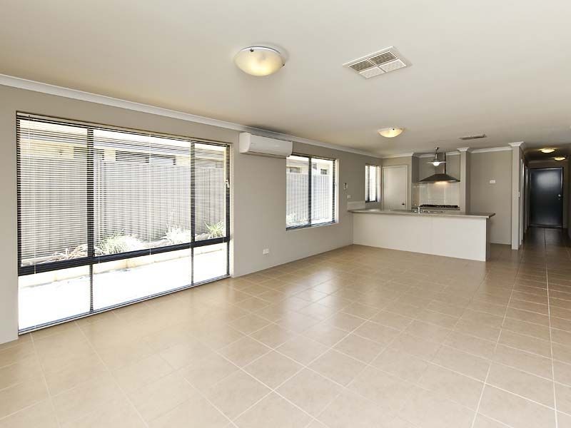 10 Pyrenees Parkway, Baldivis WA 6171