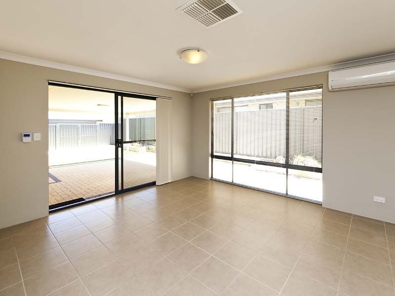 10 Pyrenees Parkway, Baldivis WA 6171