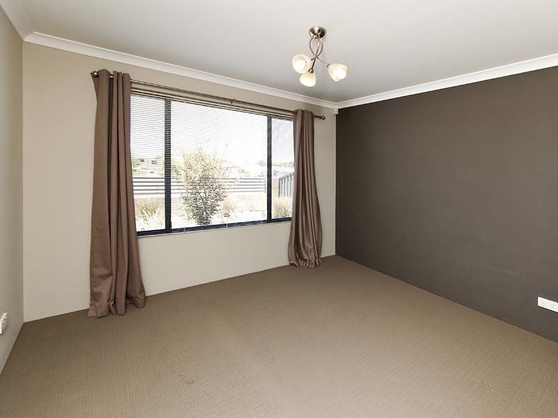 10 Pyrenees Parkway, Baldivis WA 6171