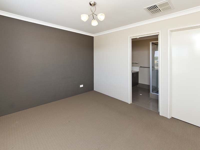 10 Pyrenees Parkway, Baldivis WA 6171
